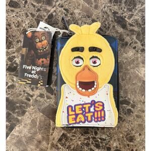 Loungefly Five Nights at Freddy's Chica Plush Small Zip Wallet NWT
